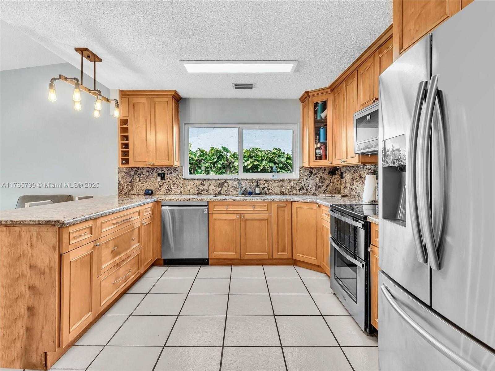 Small Image of 11310 SOUTH WEST 58TH CT, Cooper City Number 19