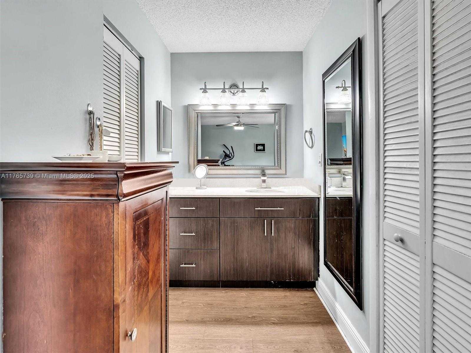 Small Image of 11310 SOUTH WEST 58TH CT, Cooper City Number 31