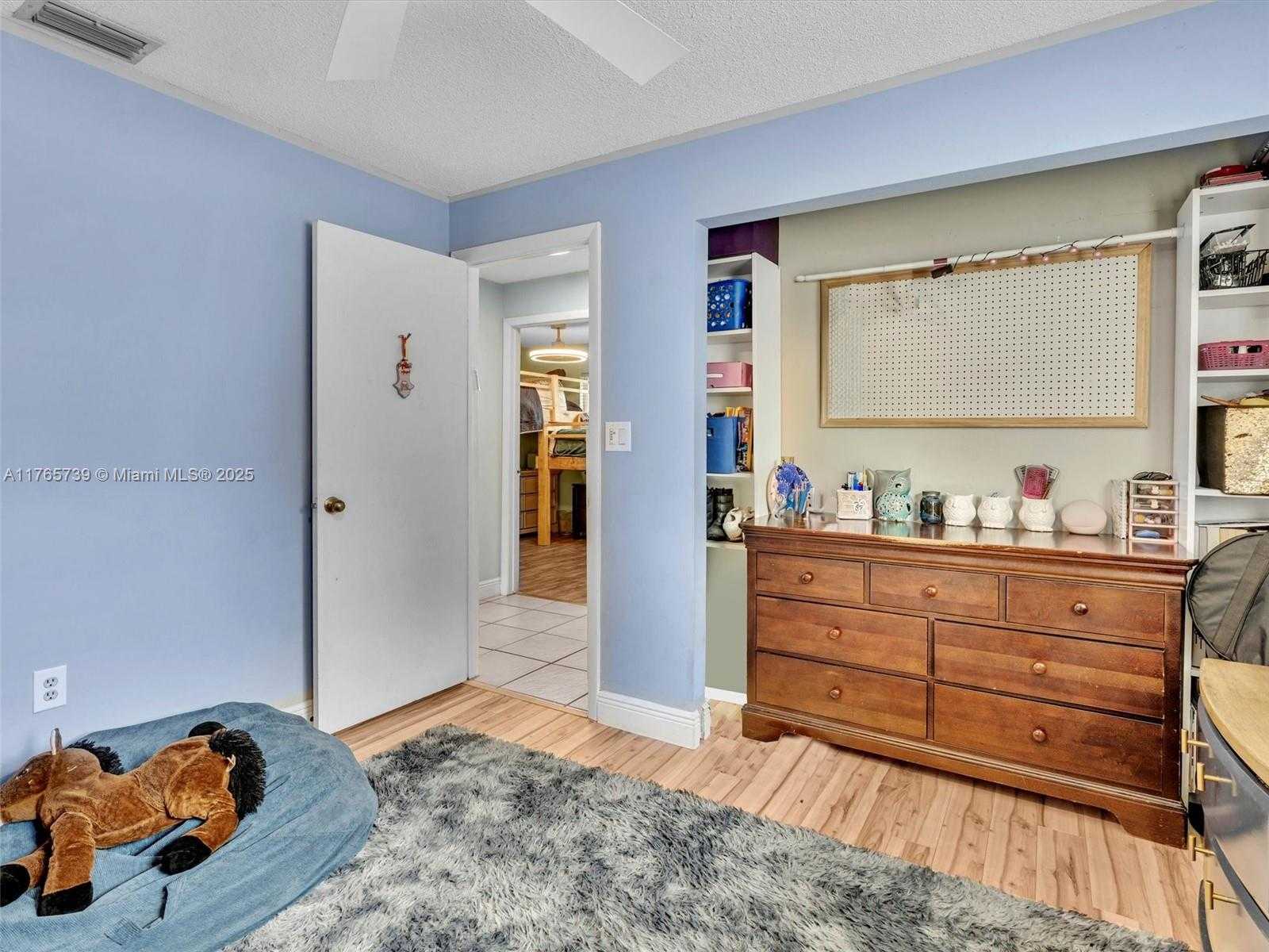 Small Image of 11310 SOUTH WEST 58TH CT, Cooper City Number 37