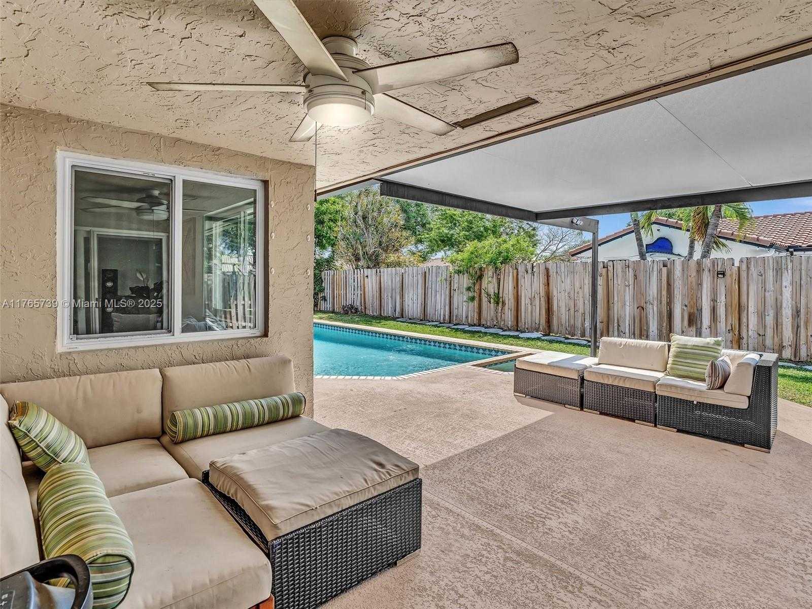 Small Image of 11310 SOUTH WEST 58TH CT, Cooper City Number 47
