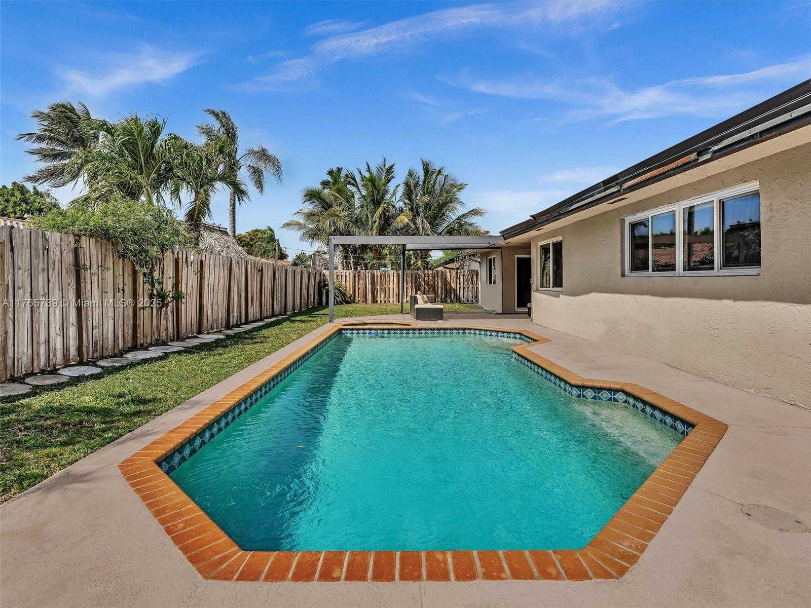 Small Image of 11310 SOUTH WEST 58TH CT, Cooper City Number 50