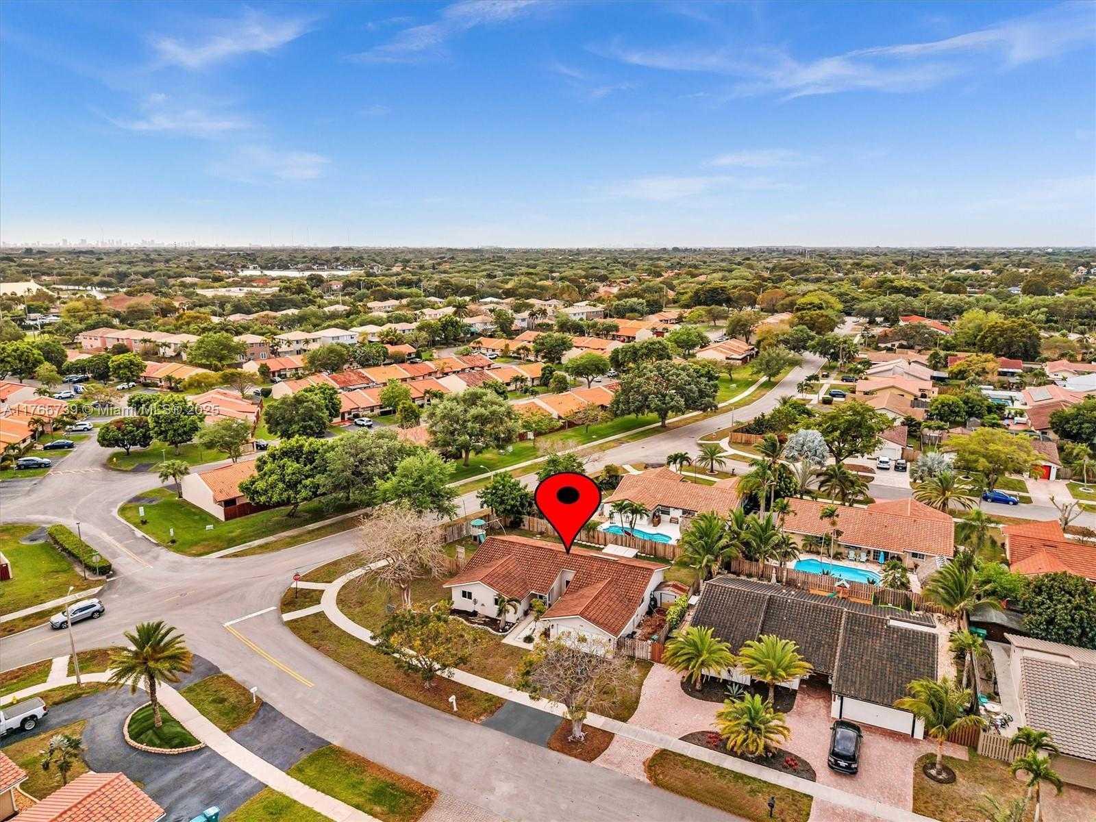 Small Image of 11310 SOUTH WEST 58TH CT, Cooper City Number 57