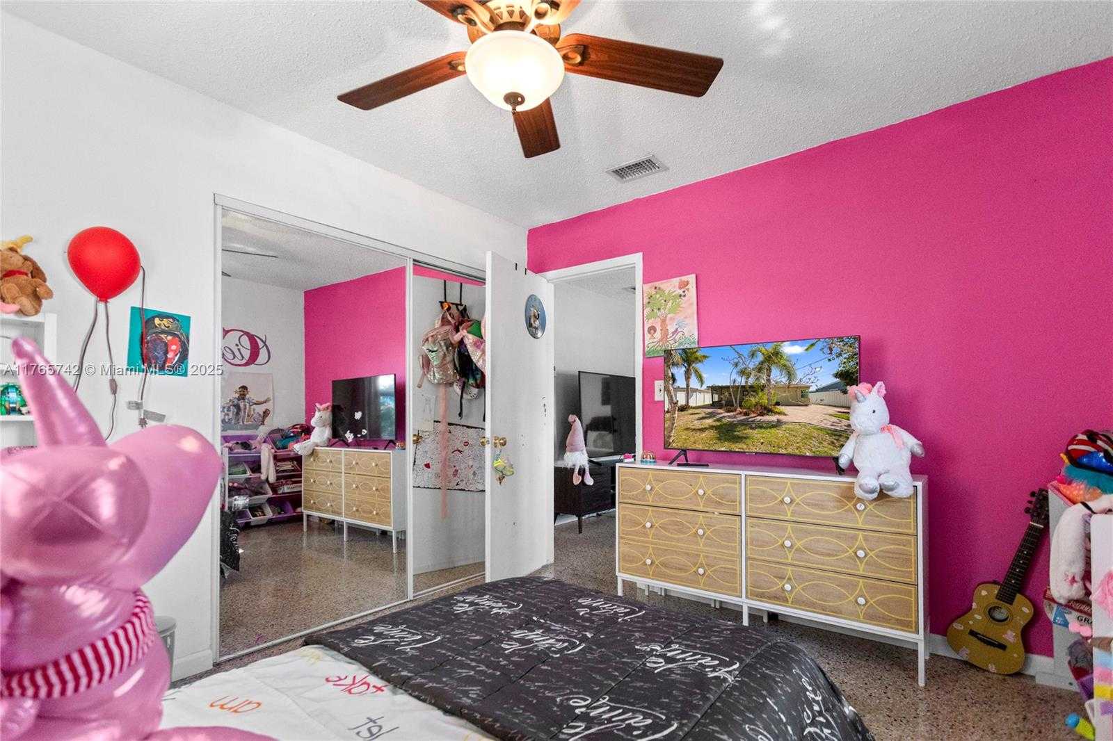 Small Image of 5233 NORTH EAST 4TH AVE, Oakland Park Number 15
