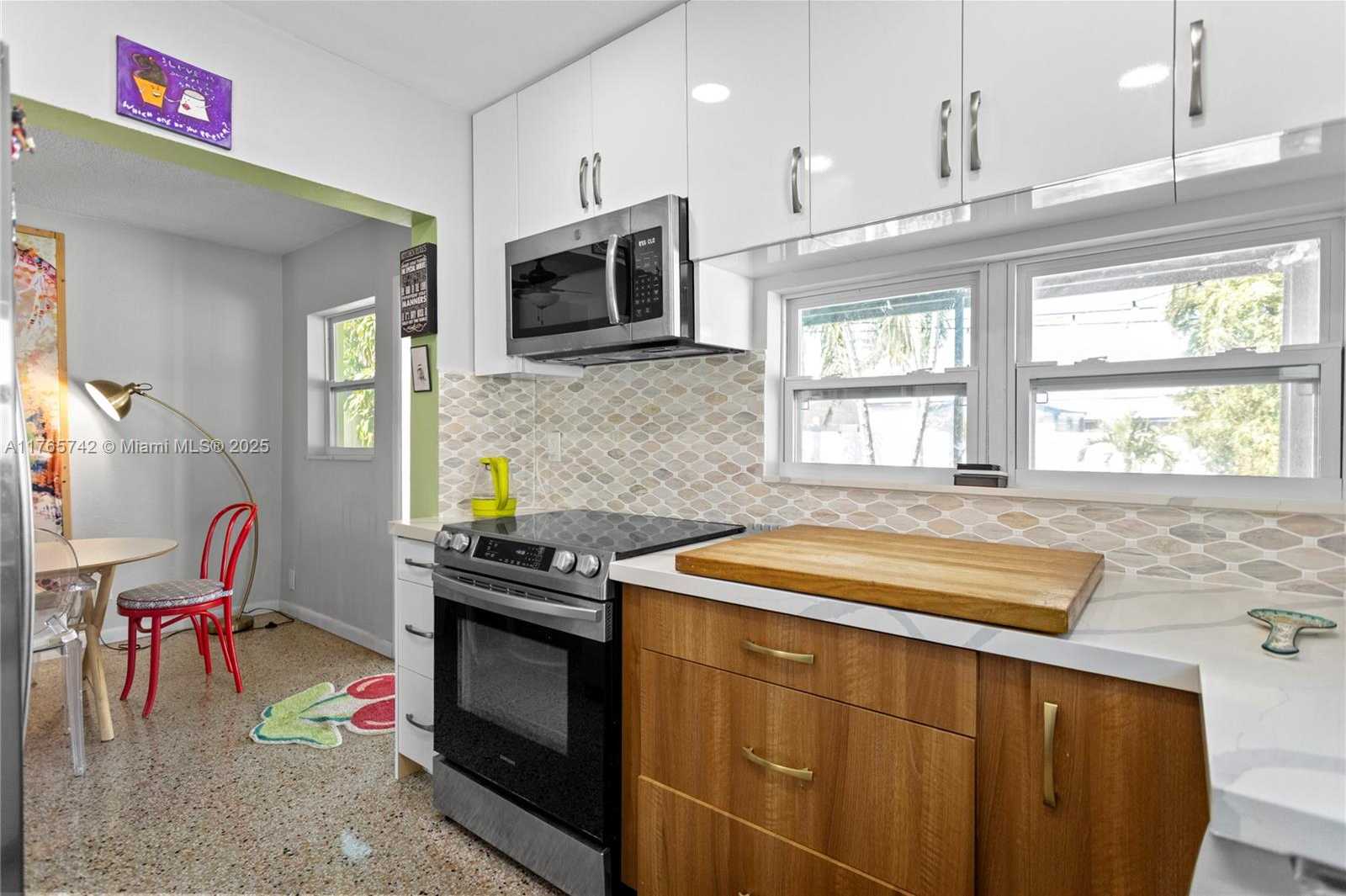 Small Image of 5233 NORTH EAST 4TH AVE, Oakland Park Number 24