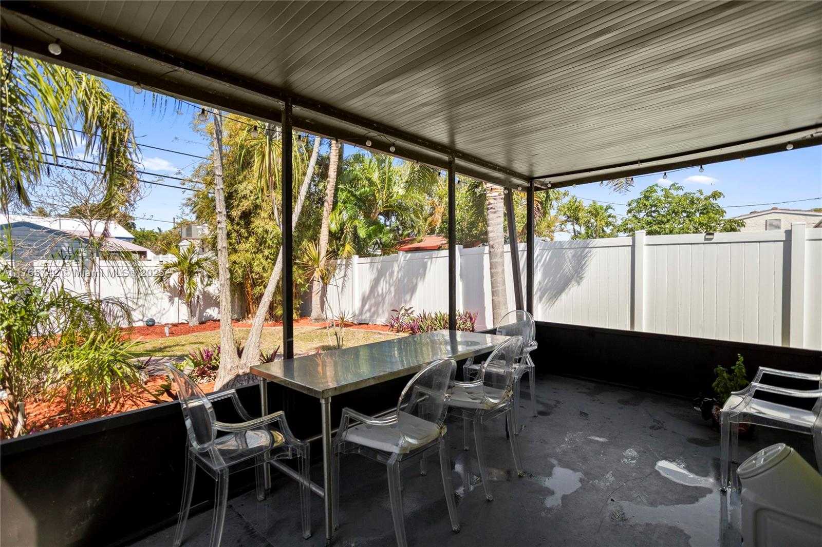 Small Image of 5233 NORTH EAST 4TH AVE, Oakland Park Number 38