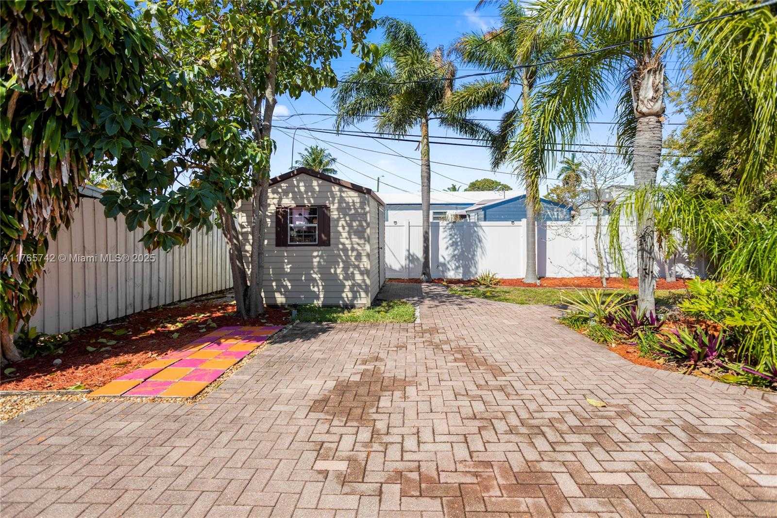 Small Image of 5233 NORTH EAST 4TH AVE, Oakland Park Number 43