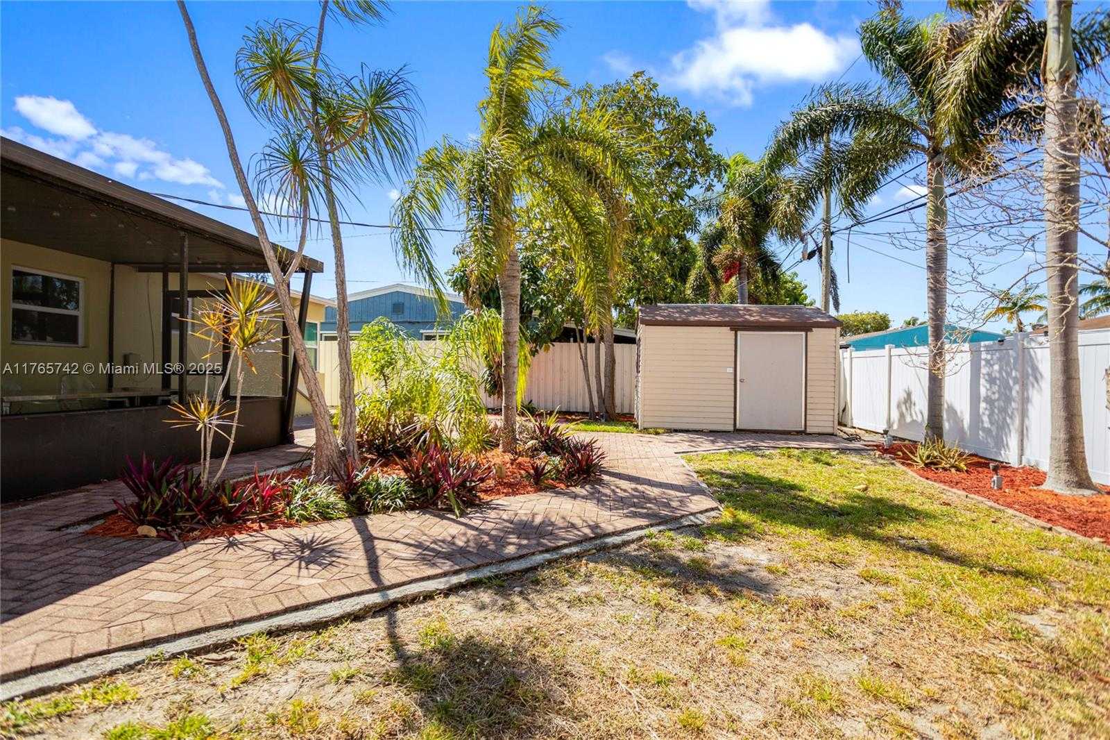 Small Image of 5233 NORTH EAST 4TH AVE, Oakland Park Number 47