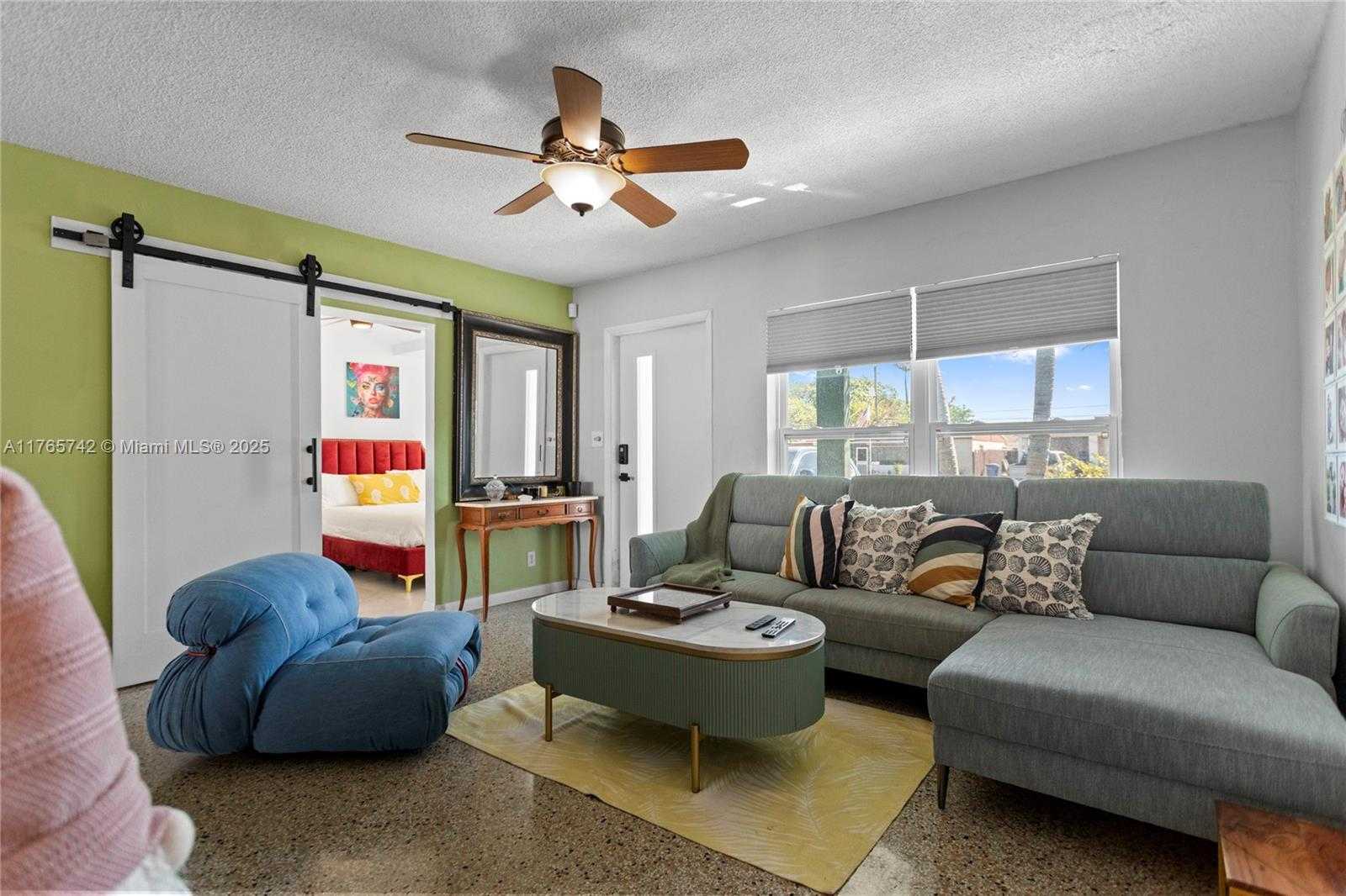 Small Image of 5233 NORTH EAST 4TH AVE, Oakland Park Number 8