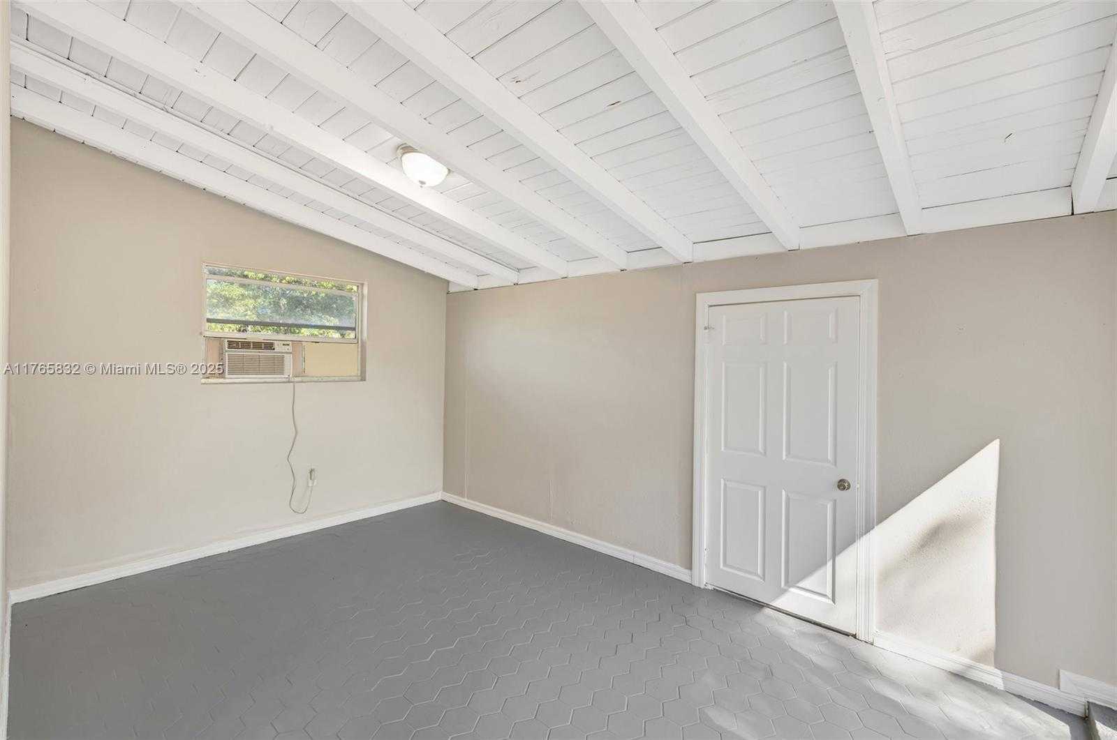 Small Image of 520 CAROLINA AVE, Fort Lauderdale Number 13