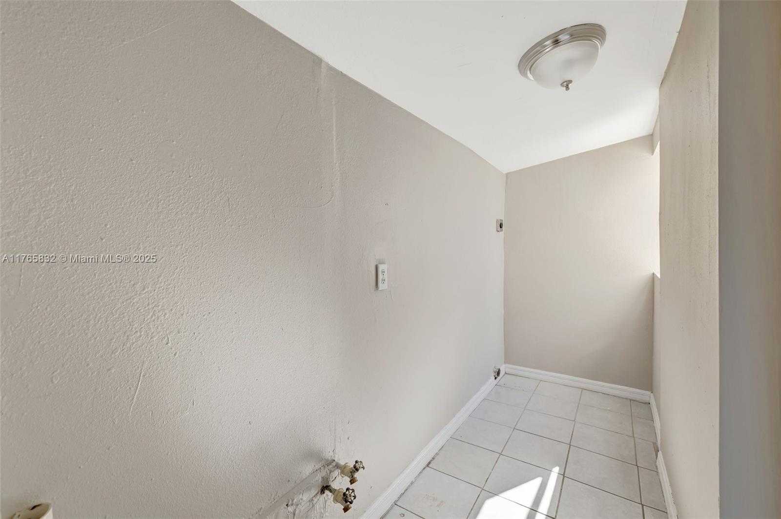 Small Image of 520 CAROLINA AVE, Fort Lauderdale Number 15