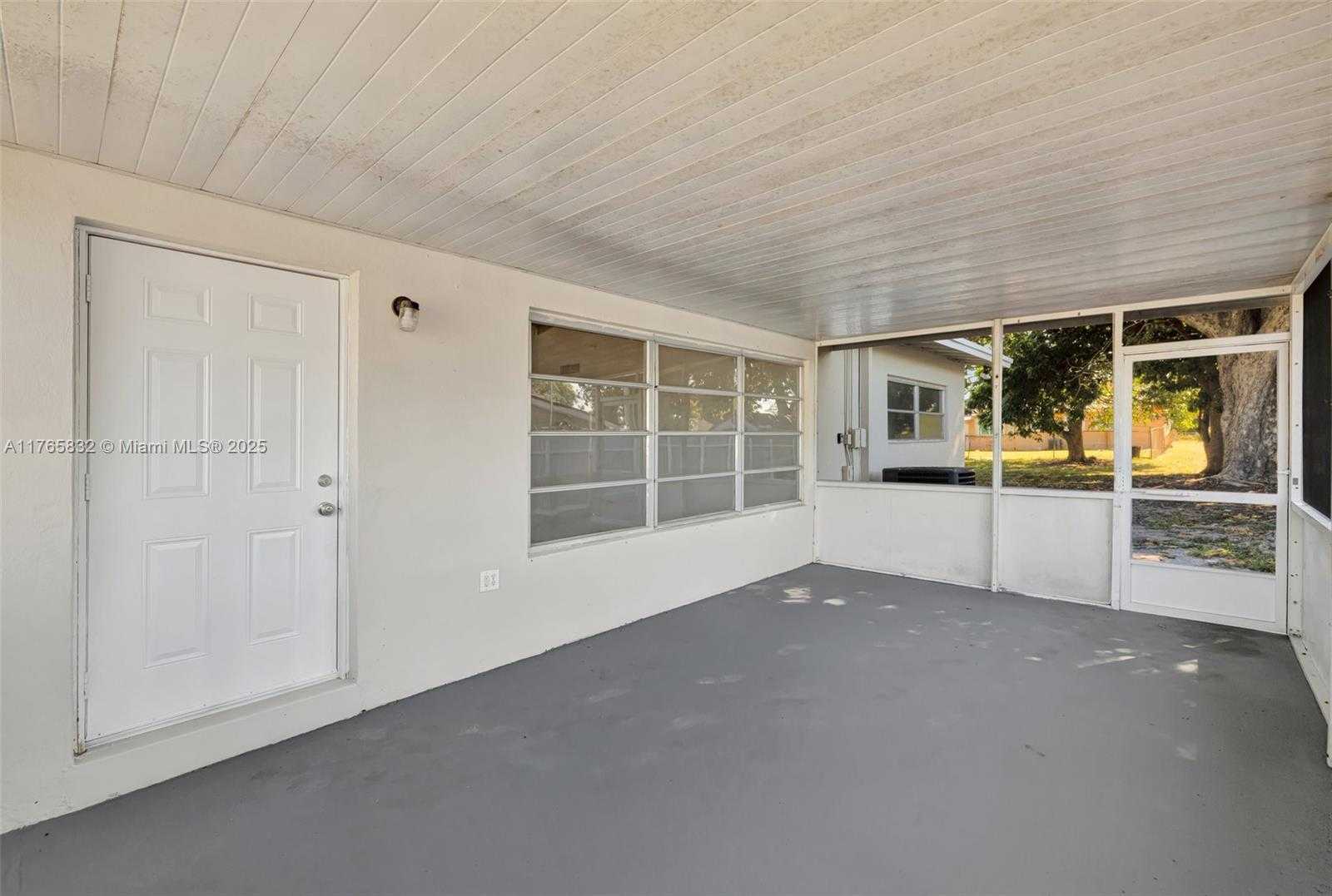 Small Image of 520 CAROLINA AVE, Fort Lauderdale Number 24