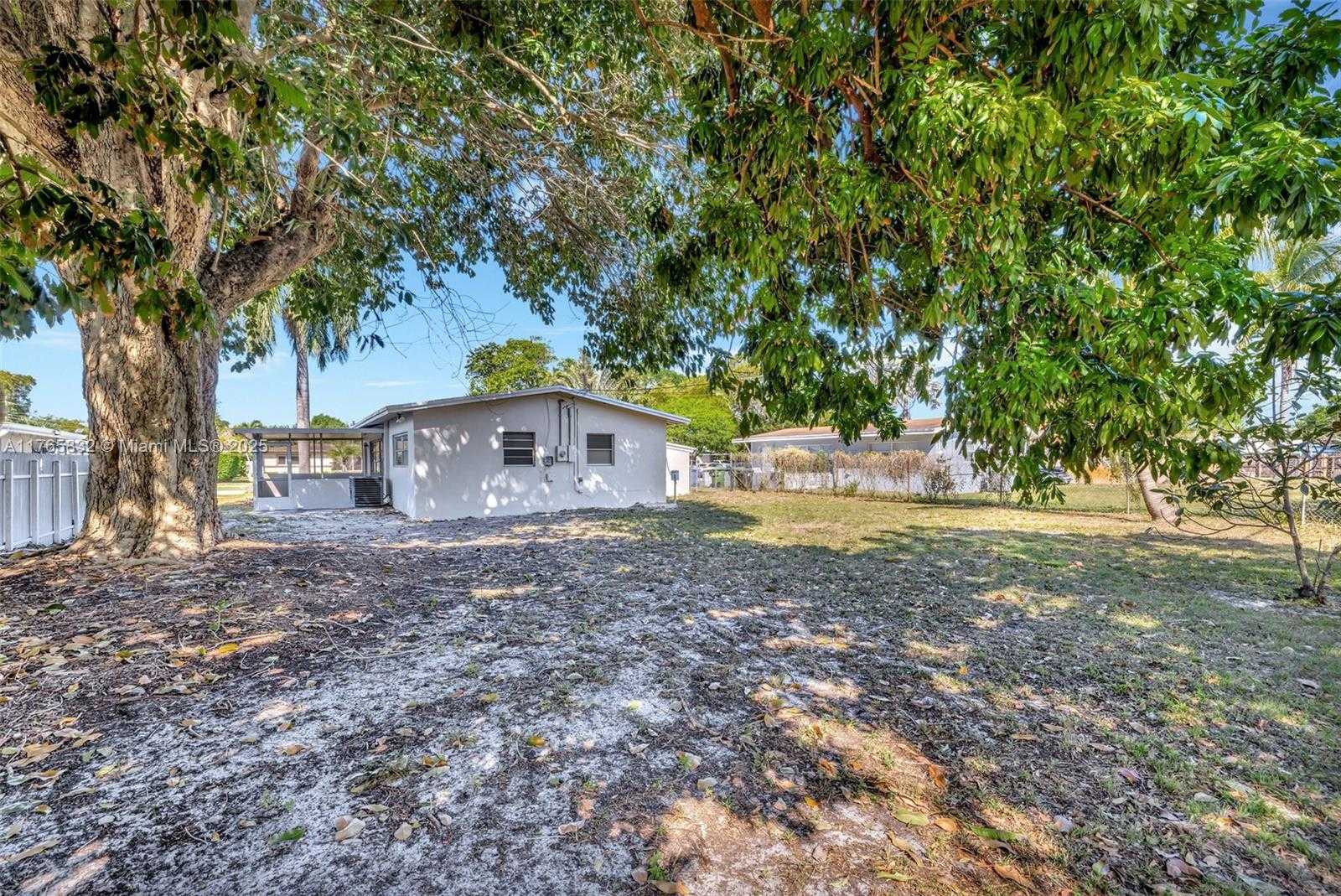 Small Image of 520 CAROLINA AVE, Fort Lauderdale Number 32