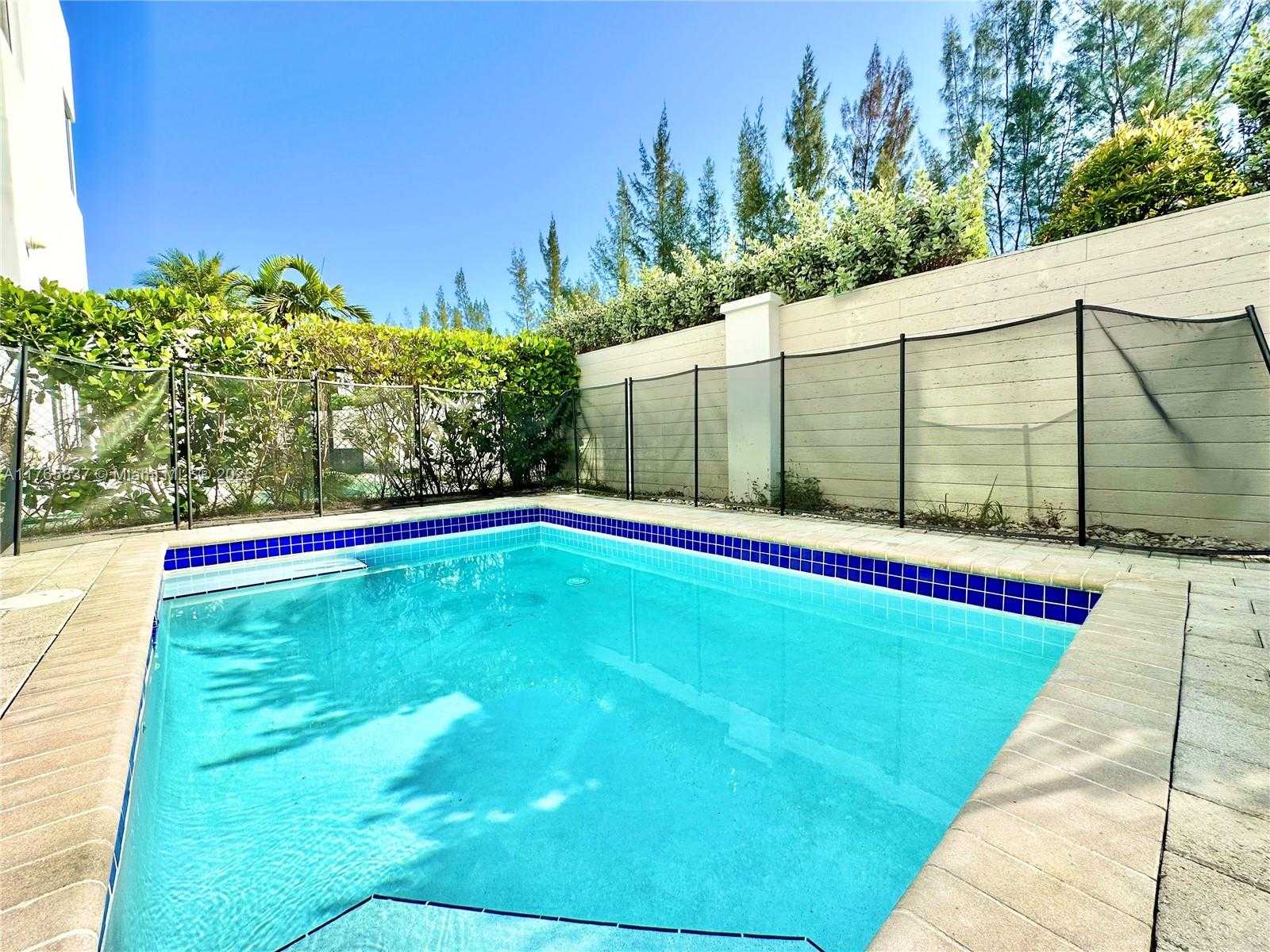 Small Image of 7459 NORTH WEST 97TH CT, Doral Number 29