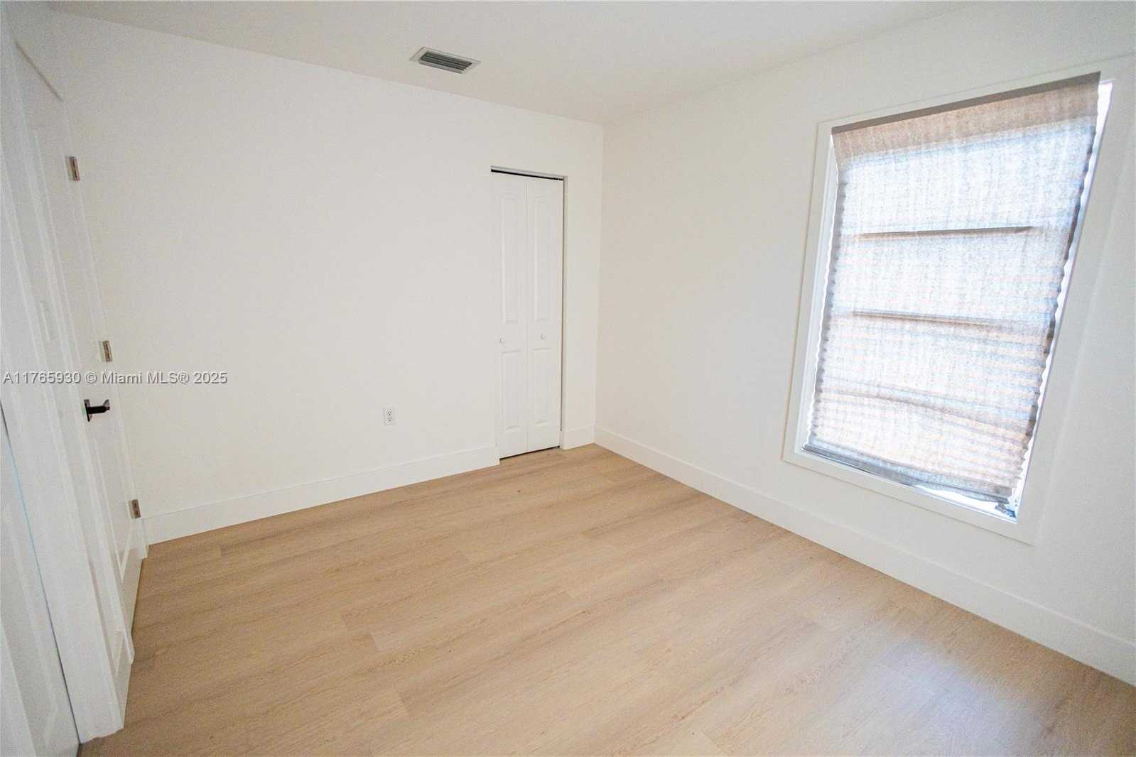 Small Image of 812 33RD ST, West Palm Beach Number 17