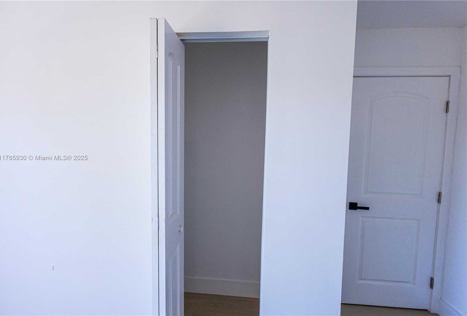 Small Image of 812 33RD ST, West Palm Beach Number 24