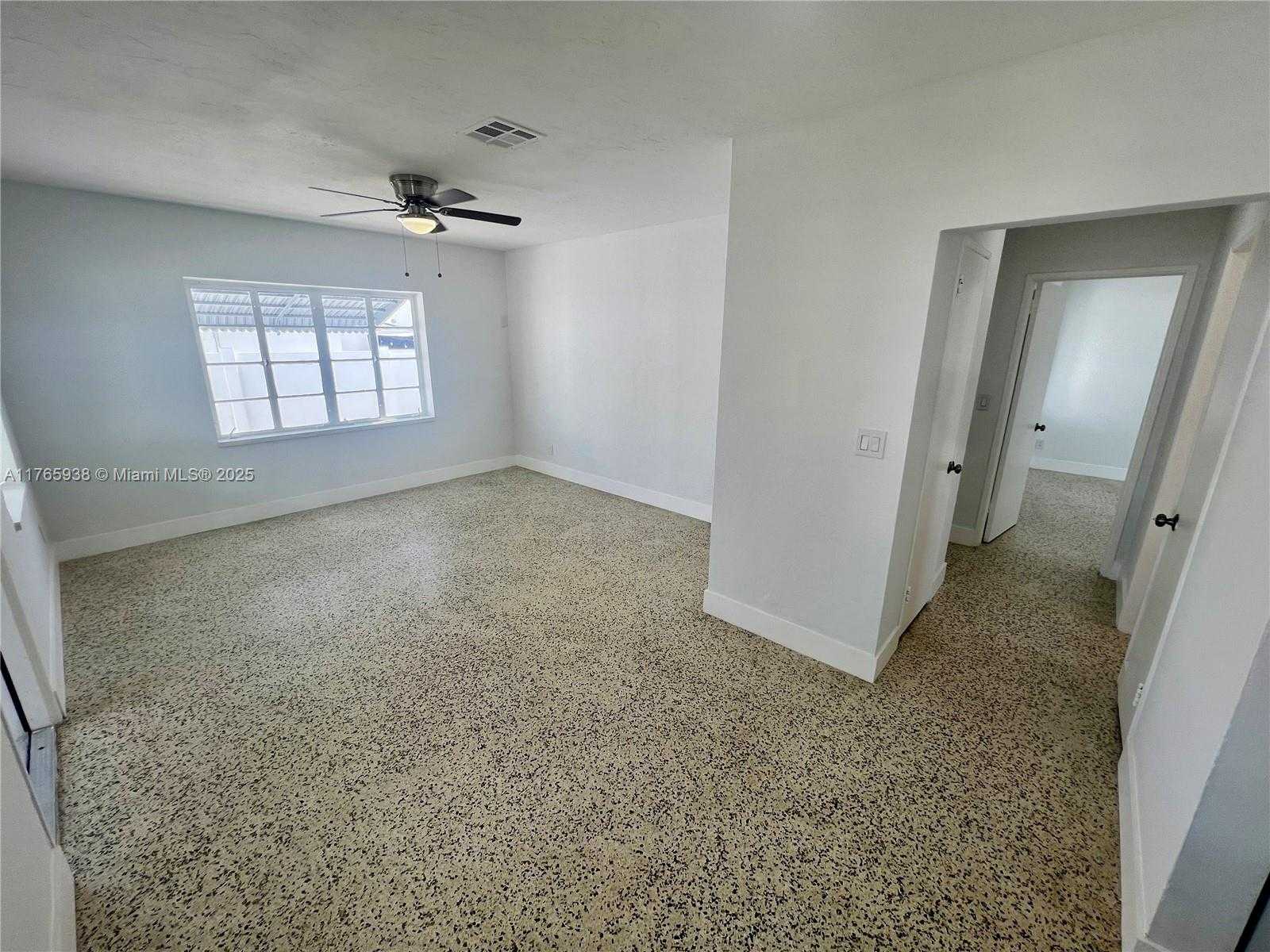 Small Image of 1710 ARTHUR ST, Hollywood Number 7