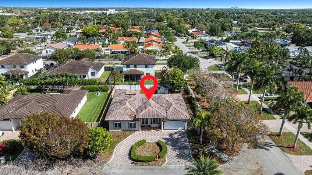 Small Image of 9201 SOUTH WEST 170TH LN, Palmetto Bay Number 41