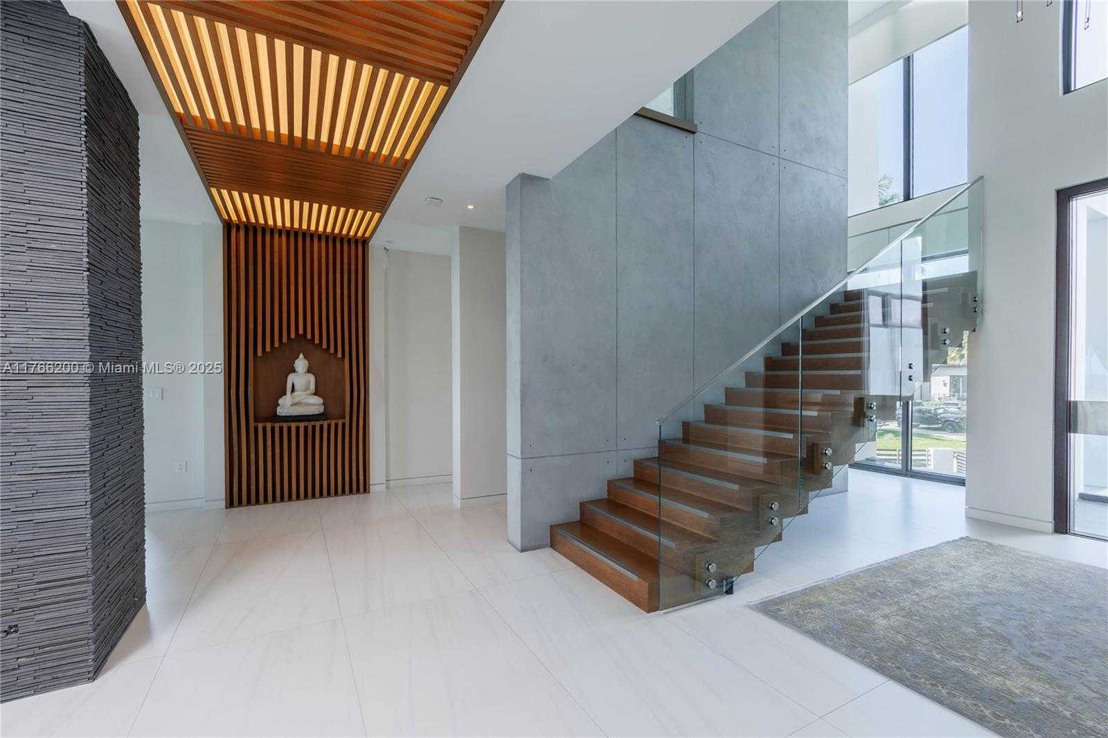 Small Image of 13009 MAR ST, Coral Gables Number 20