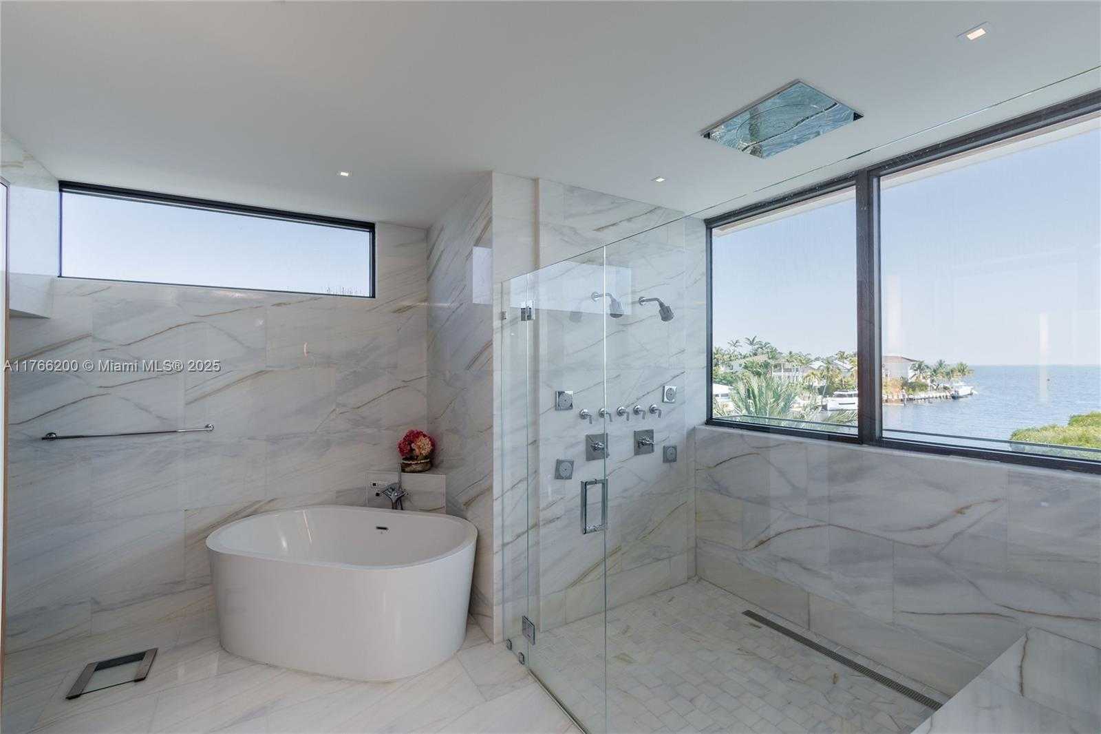 Small Image of 13009 MAR ST, Coral Gables Number 42