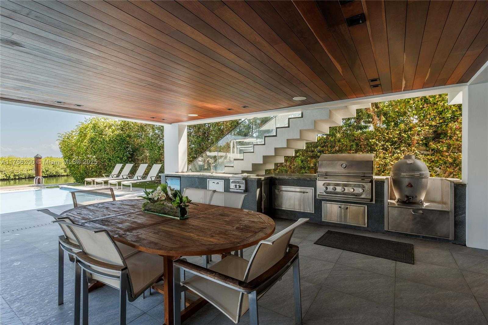 Small Image of 13009 MAR ST, Coral Gables Number 69