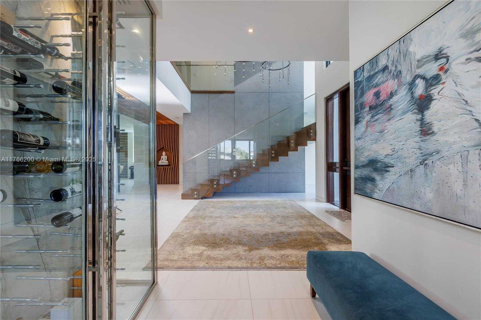 Small Image of 13009 MAR ST, Coral Gables Number 83