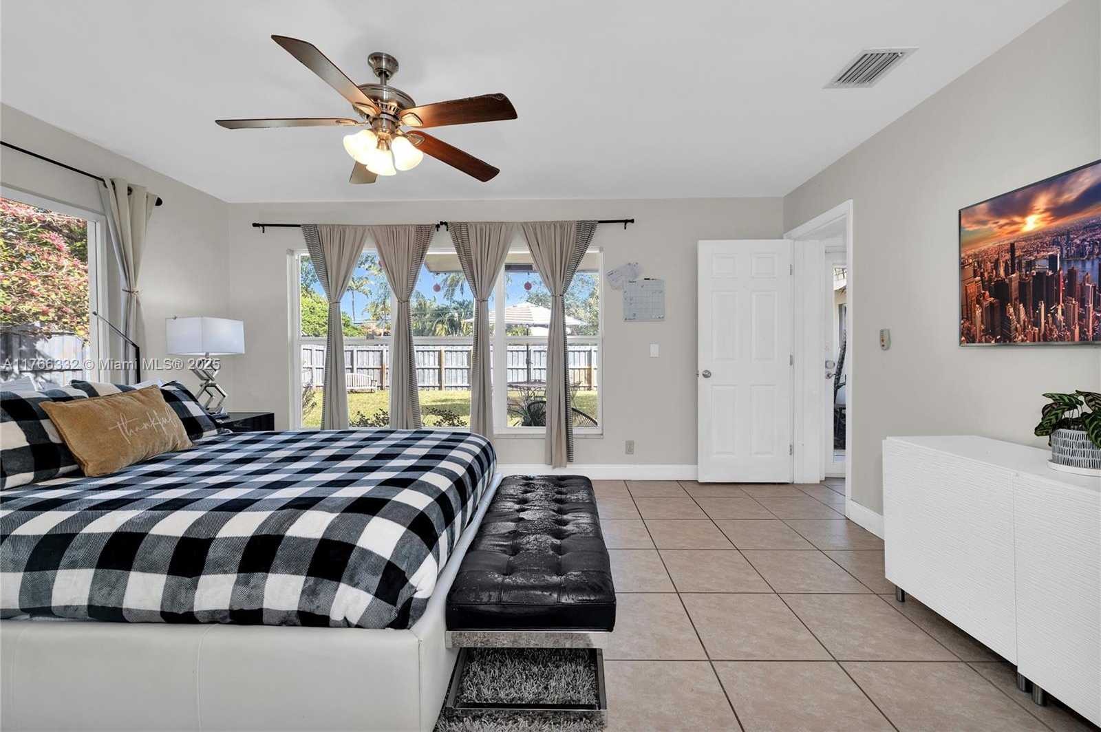 Small Image of 3449 NORTH EAST 17TH WAY, Oakland Park Number 12