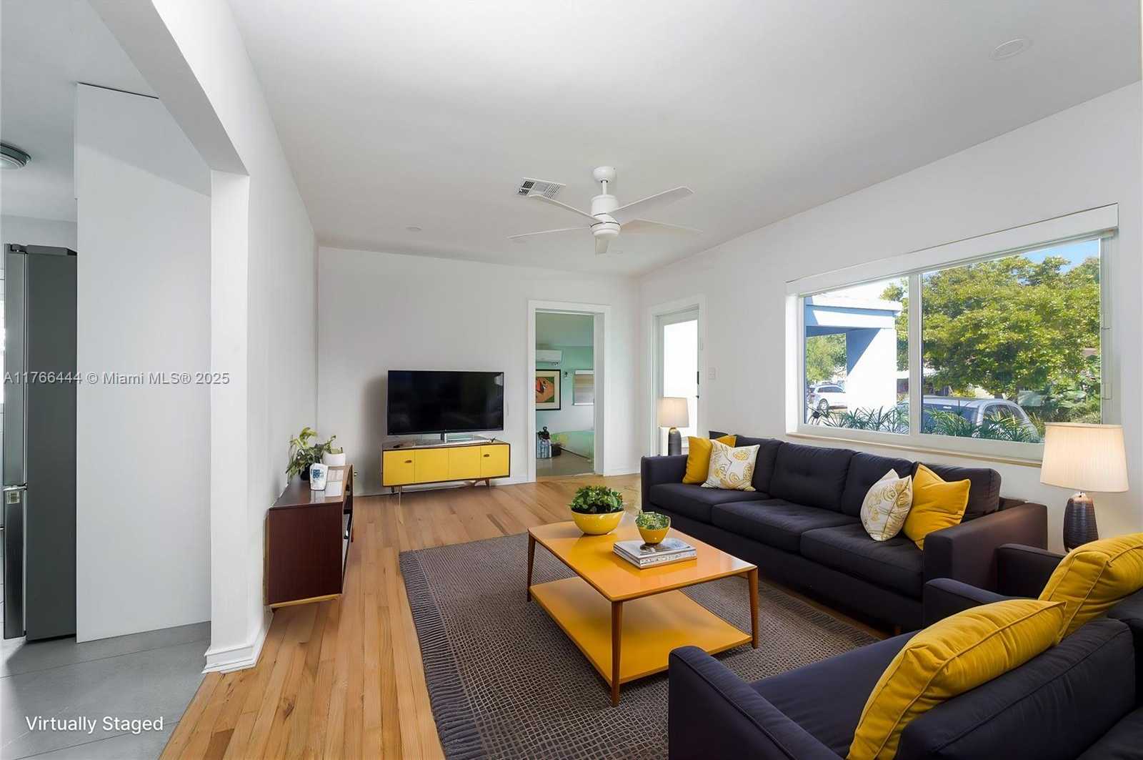 Small Image of 1504 FUNSTON ST, Hollywood Number 2