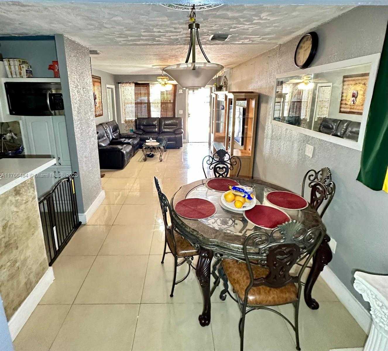 Small Image of 2941 NORTH WEST 173RD TER, Miami Gardens Number 7