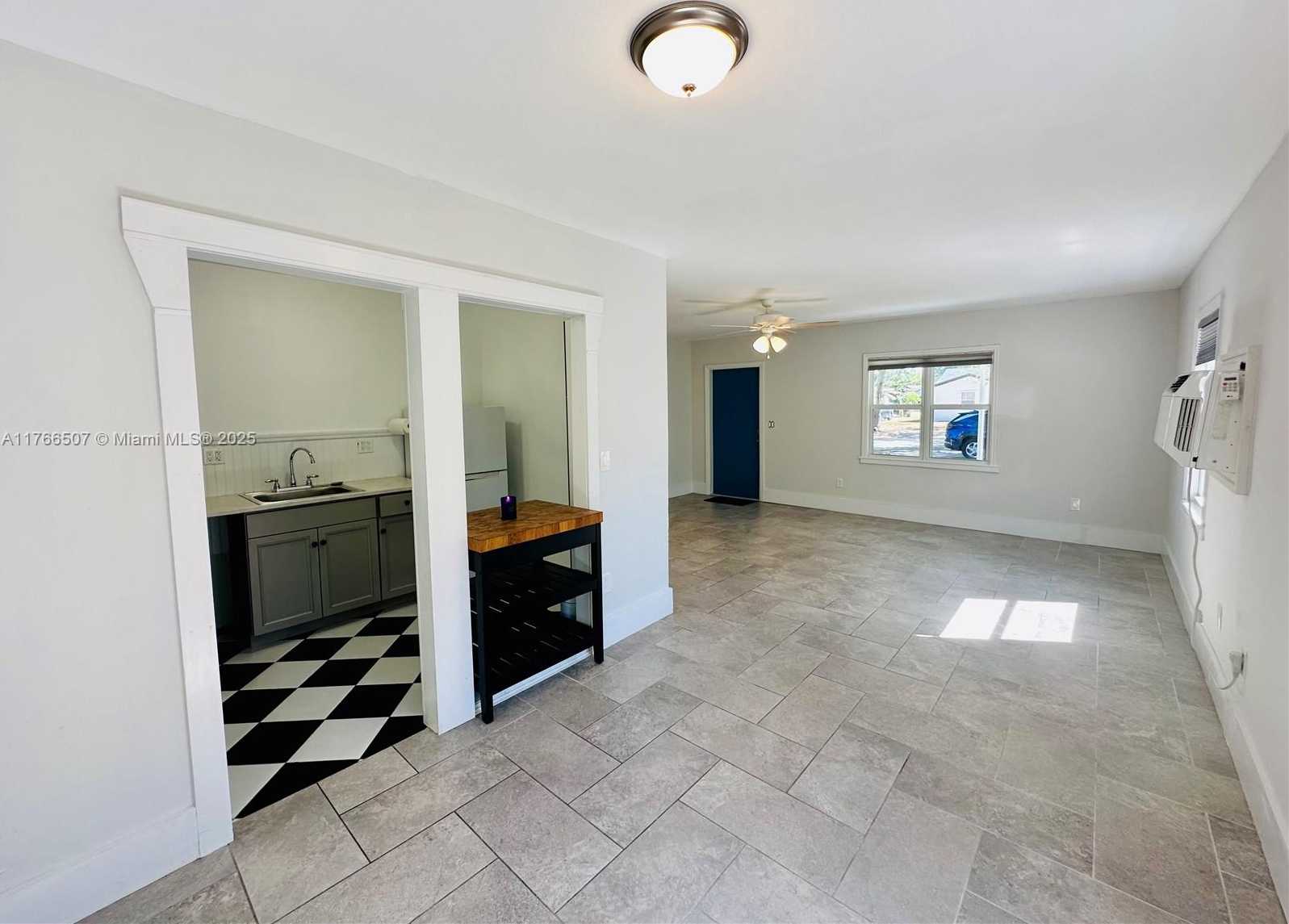 Small Image of 765 NORTH WEST 125TH ST, North Miami Number 11