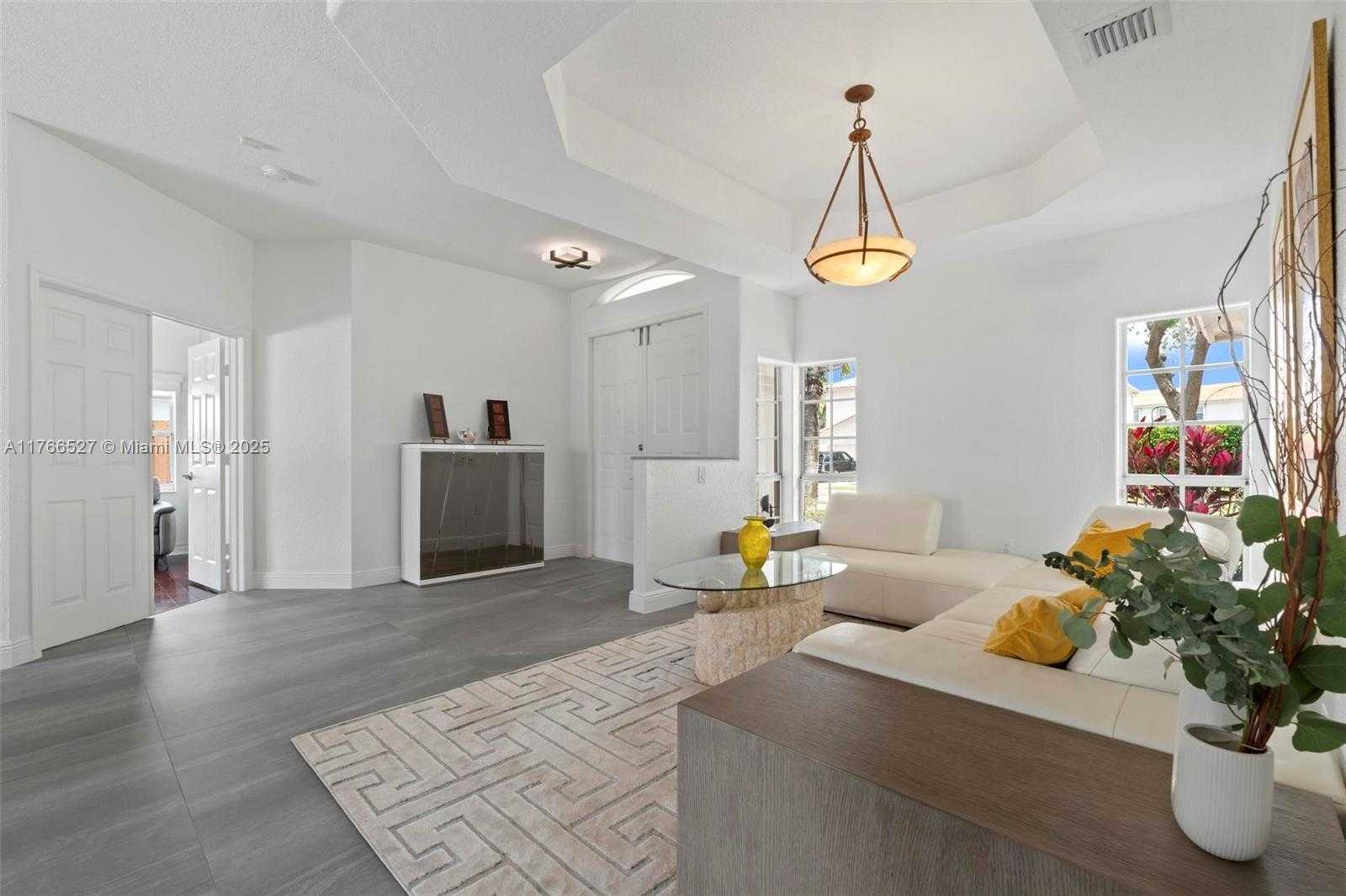 Small Image of 6216 NORTH WEST 113TH CT, Doral Number 10