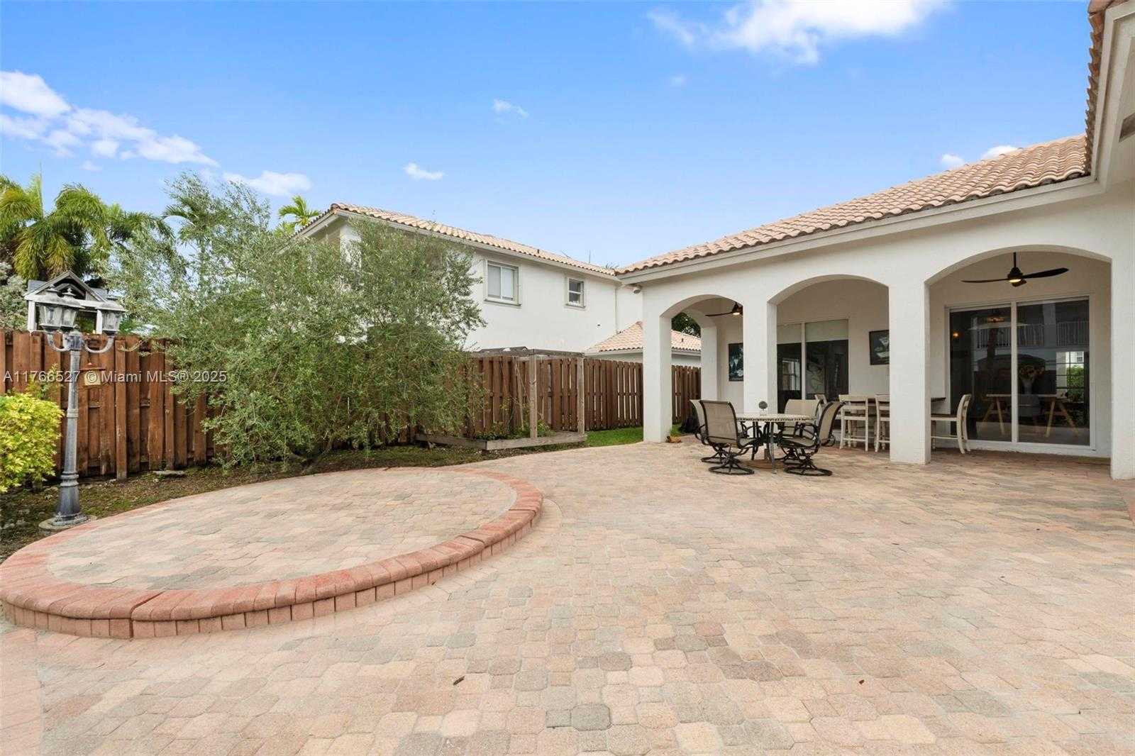 Small Image of 6216 NORTH WEST 113TH CT, Doral Number 39