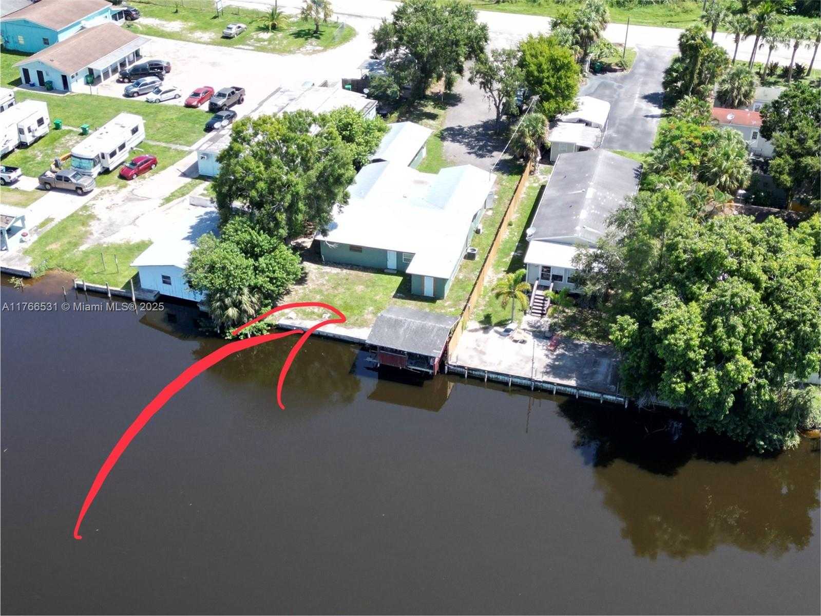 Small Image of 5390 US HWY 441 SE, Okeechobee Number 28