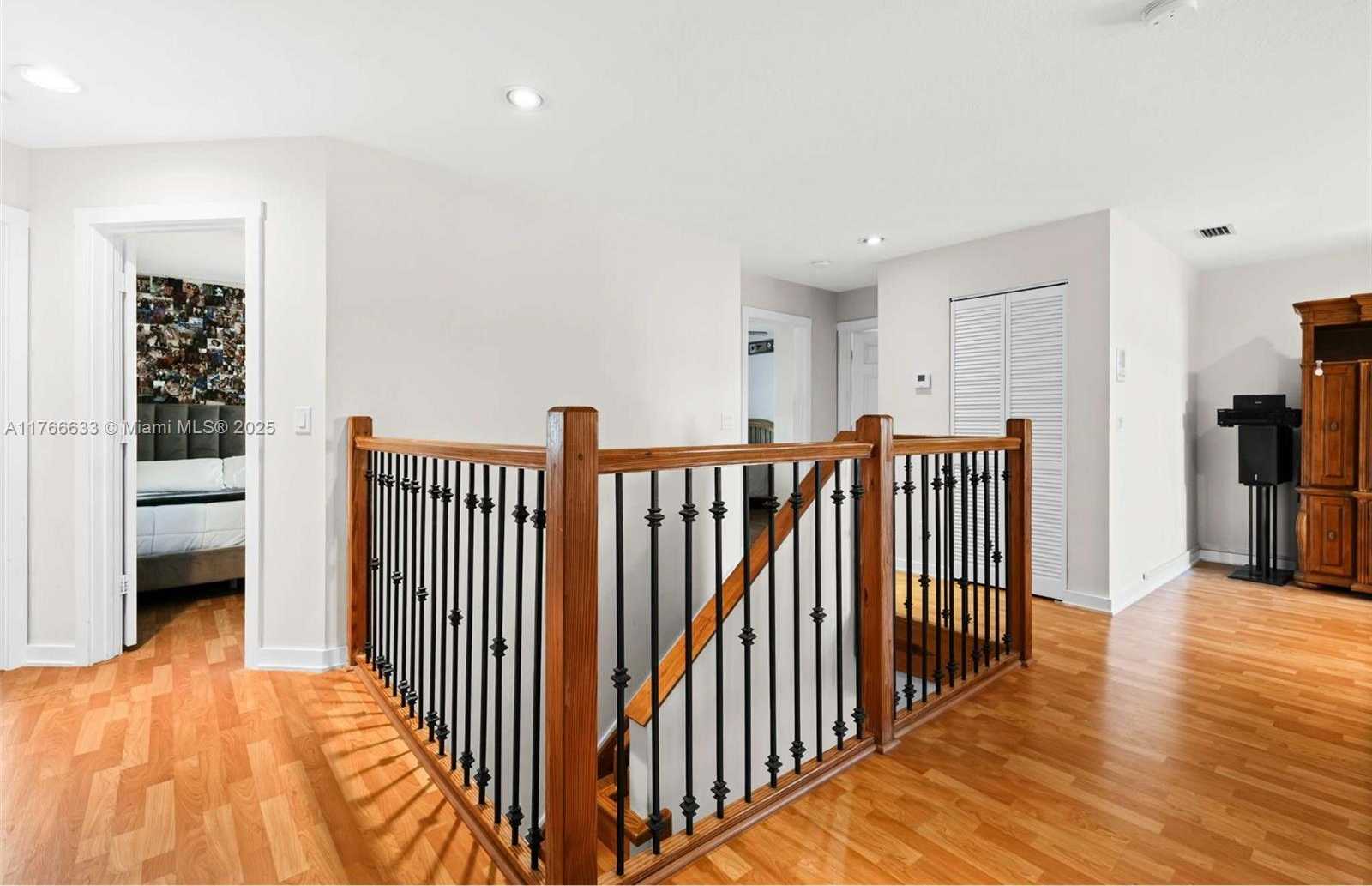 Small Image of 13335 SOUTH WEST 24TH ST, Miramar Number 31