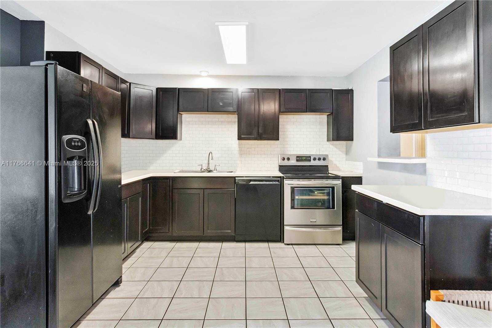 Small Image of 14461 SOUTH WEST 285TH ST, Homestead Number 9