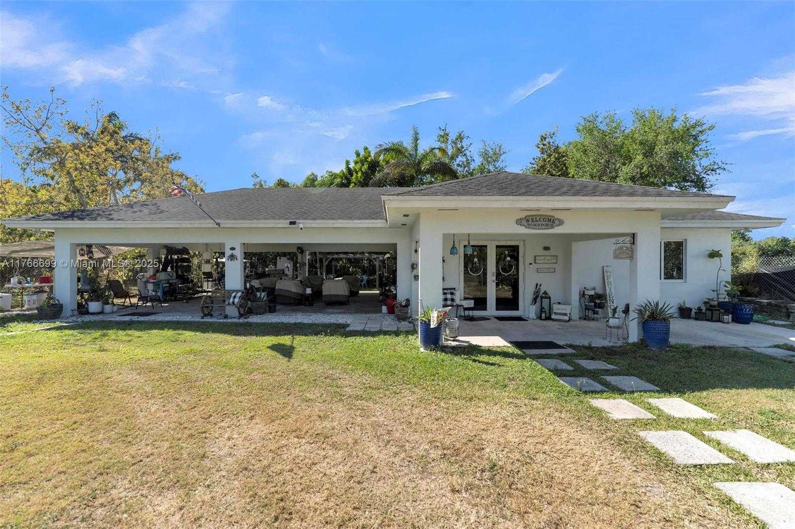 Small Image of 16950 SOUTH WEST 188TH ST, Miami Number 5