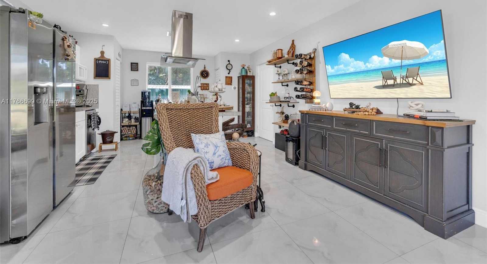 Small Image of 16950 SOUTH WEST 188TH ST, Miami Number 8