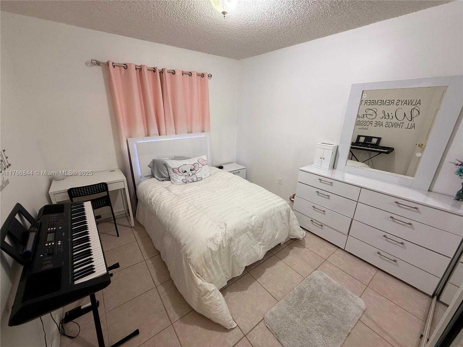 Small Image of 1026 NORTH WEST 170TH AVE, Pembroke Pines Number 26