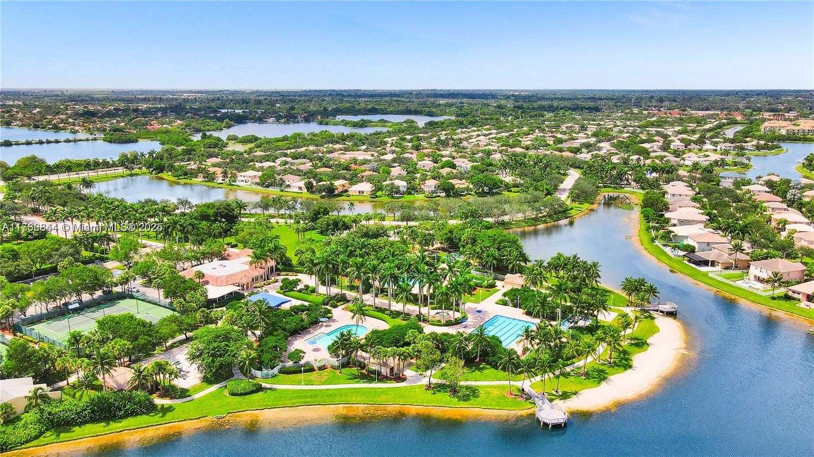 Small Image of 1026 NORTH WEST 170TH AVE, Pembroke Pines Number 31