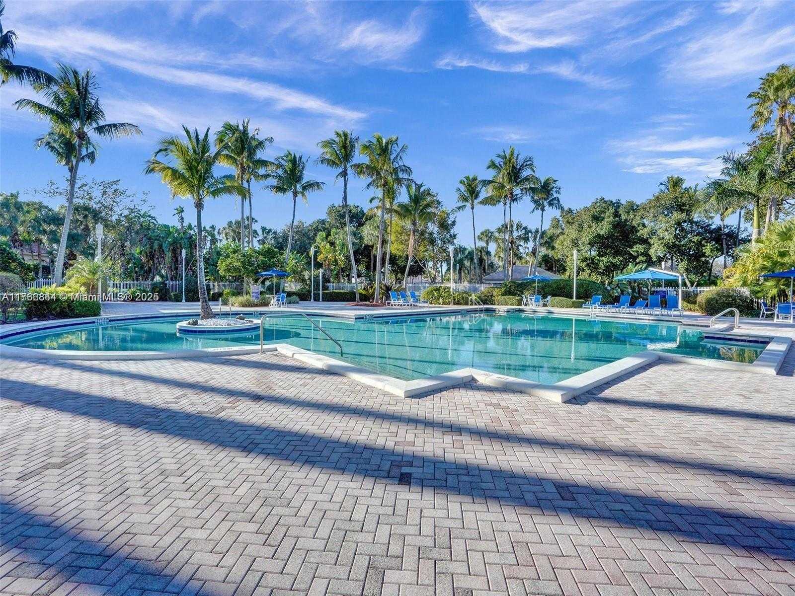 Small Image of 1026 NORTH WEST 170TH AVE, Pembroke Pines Number 51