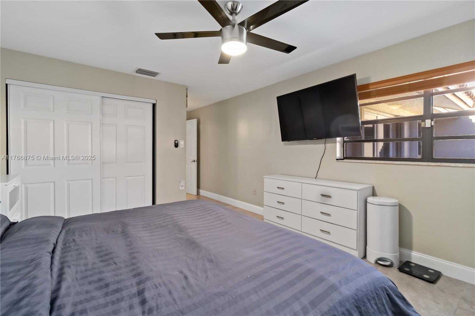 Small Image of 11217 SOUTH WEST 56TH CIR, Cooper City Number 22