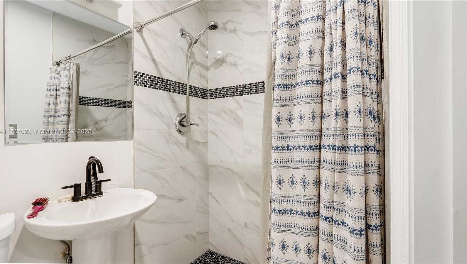 Small Image of 3120 SOUTH WEST 17TH ST, Fort Lauderdale Number 22