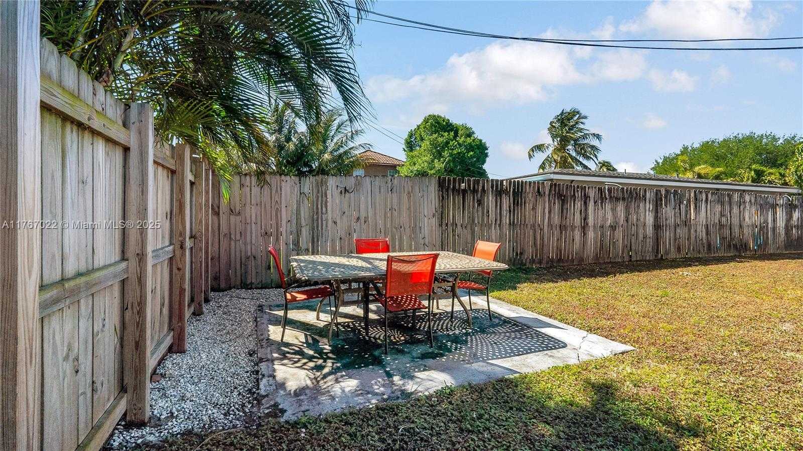 Small Image of 3120 SOUTH WEST 17TH ST, Fort Lauderdale Number 38