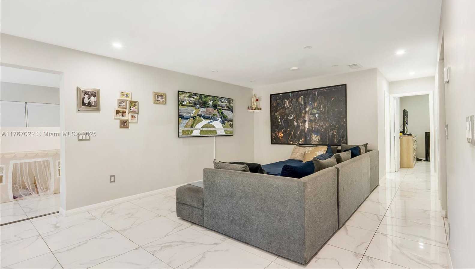 Small Image of 3120 SOUTH WEST 17TH ST, Fort Lauderdale Number 9