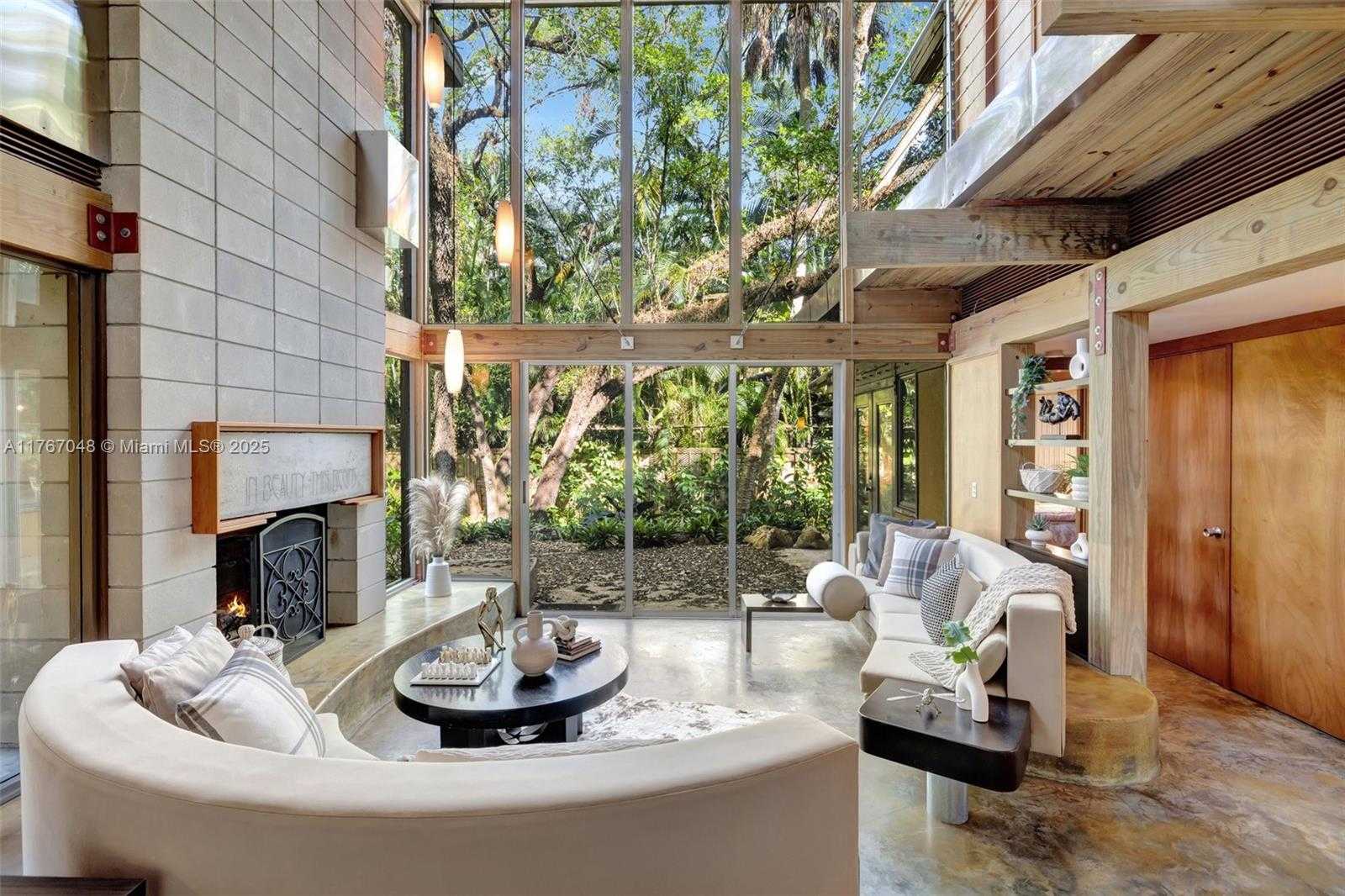Small Image of 2410 SOUTH WEST 29TH WAY, Fort Lauderdale Number 13