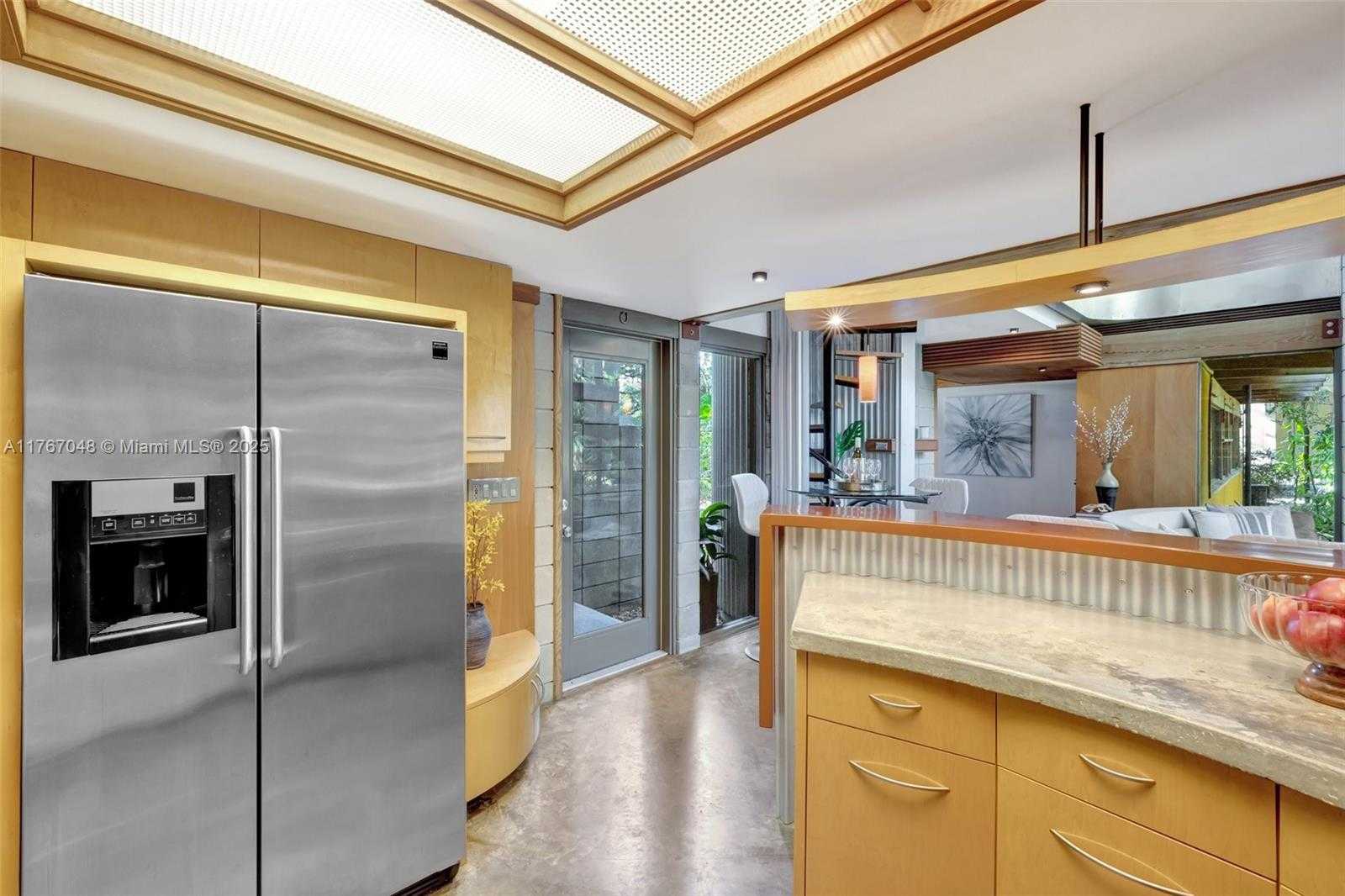 Small Image of 2410 SOUTH WEST 29TH WAY, Fort Lauderdale Number 23