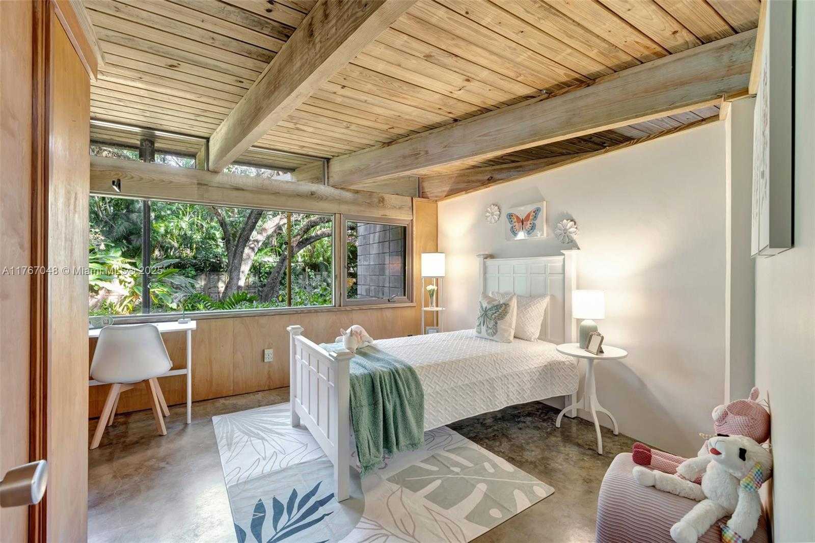 Small Image of 2410 SOUTH WEST 29TH WAY, Fort Lauderdale Number 34
