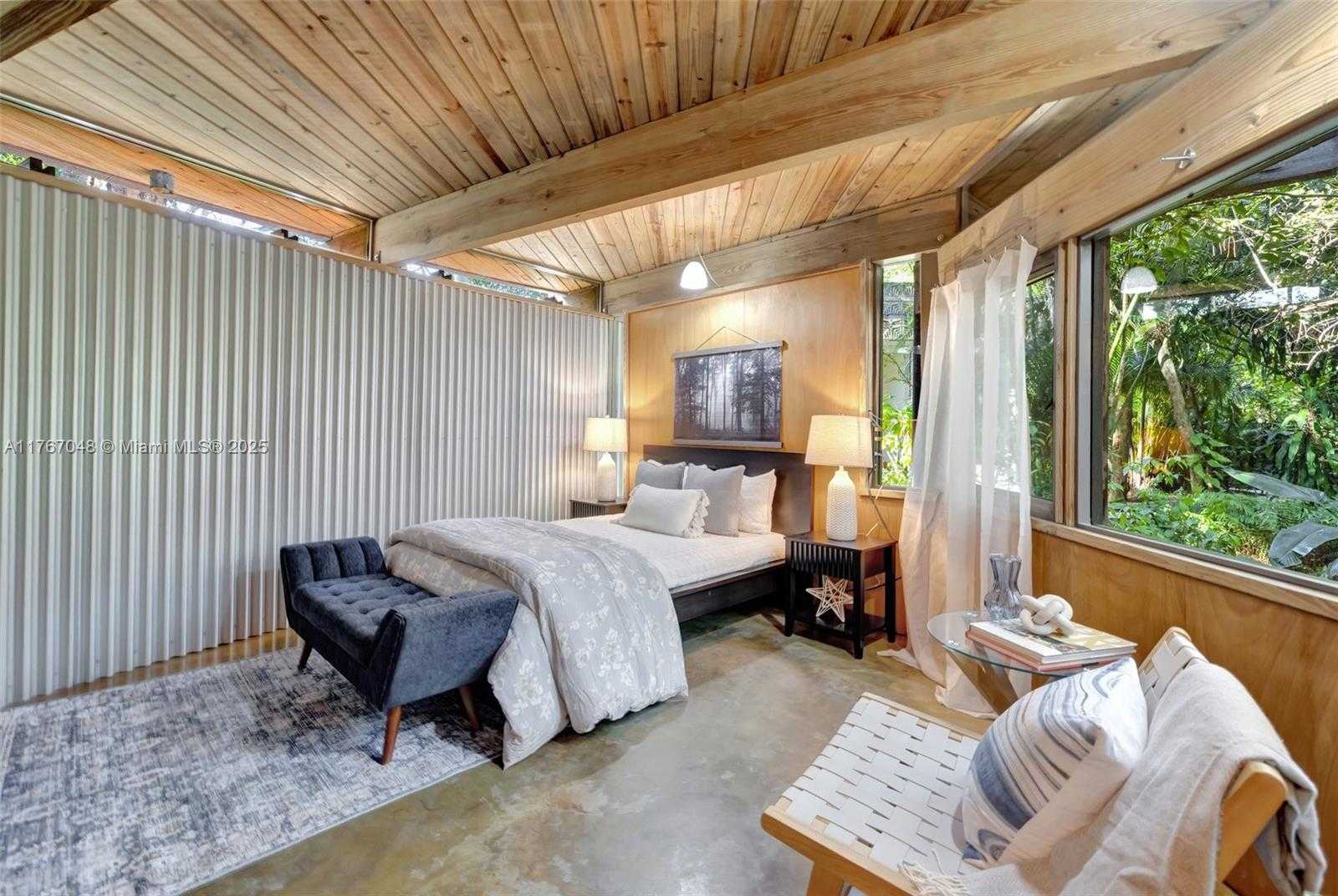 Small Image of 2410 SOUTH WEST 29TH WAY, Fort Lauderdale Number 41