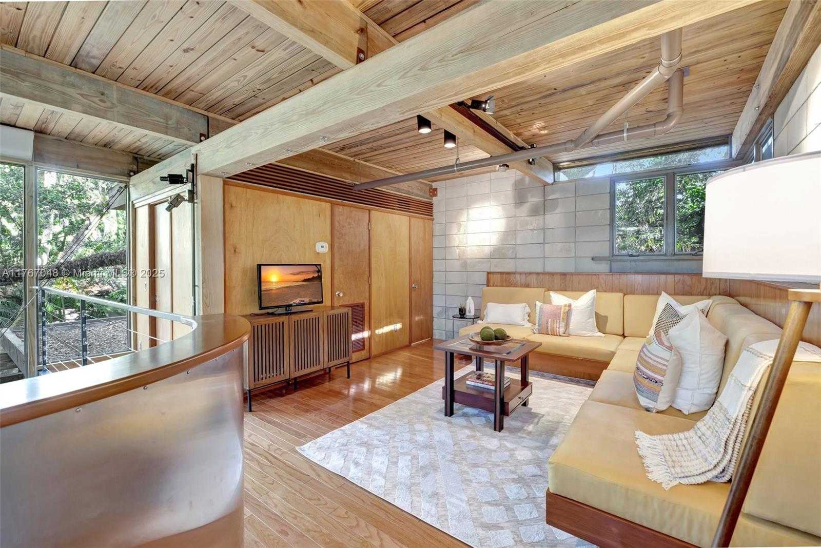 Small Image of 2410 SOUTH WEST 29TH WAY, Fort Lauderdale Number 44