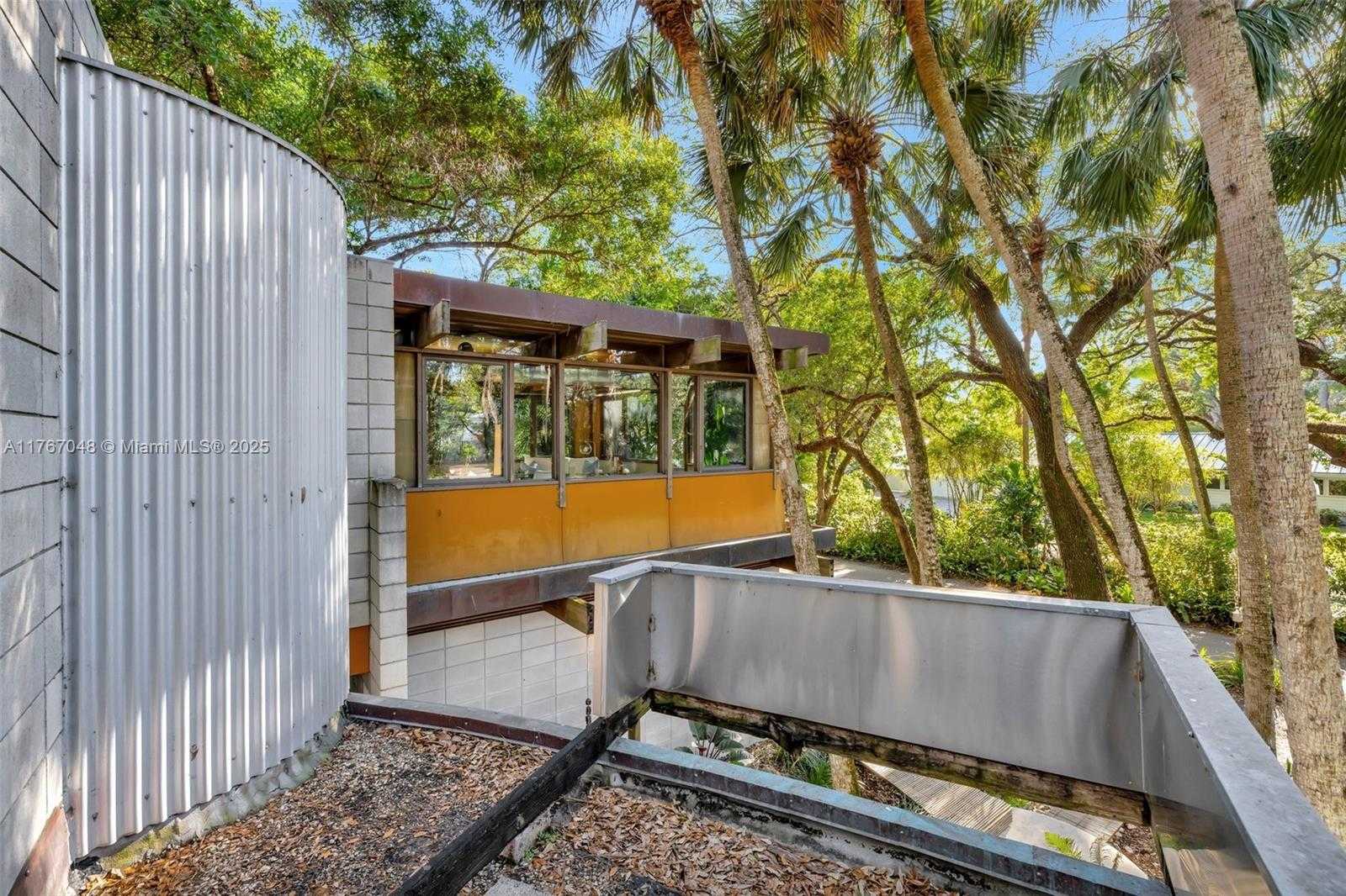 Small Image of 2410 SOUTH WEST 29TH WAY, Fort Lauderdale Number 53