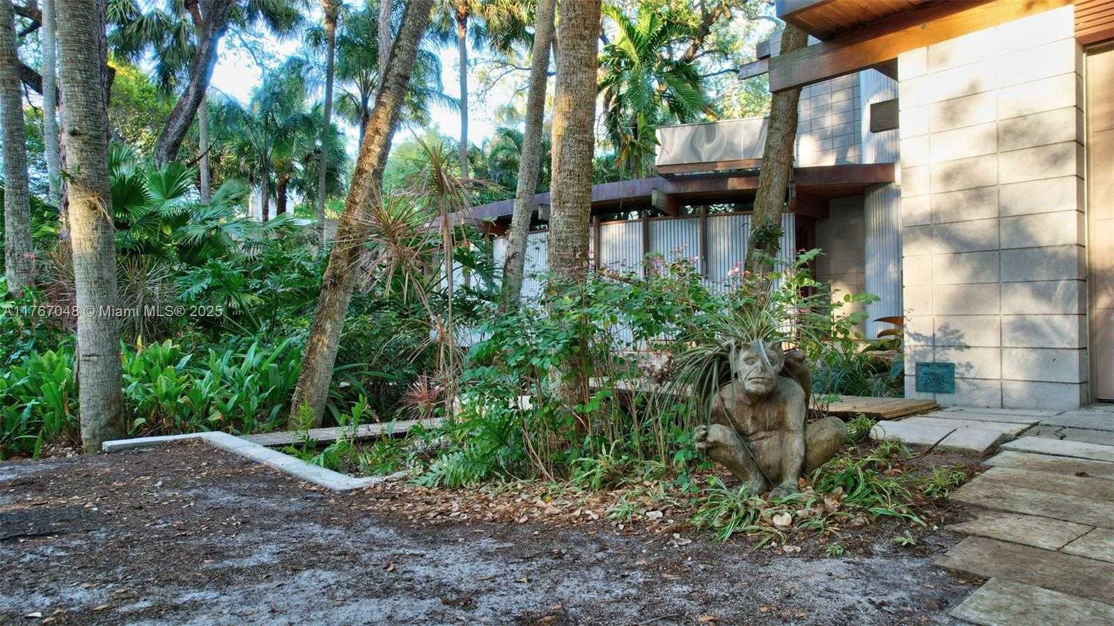 Small Image of 2410 SOUTH WEST 29TH WAY, Fort Lauderdale Number 65
